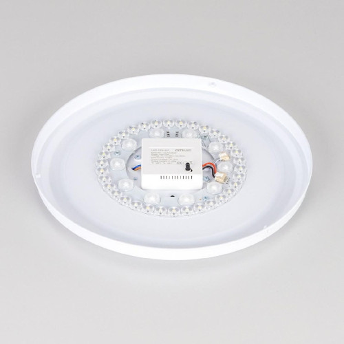 Потолочная люстра Citilux Санта CL723330G