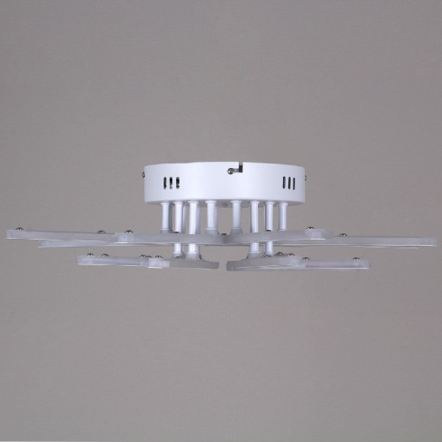 Потолочная люстра Reluce 09824-3.3-4+4 WH