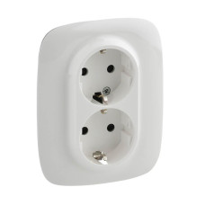 Розетка двойная Legrand Valena Allure 16A 250V с/з со шторками безвинтовой зажим белая 753726