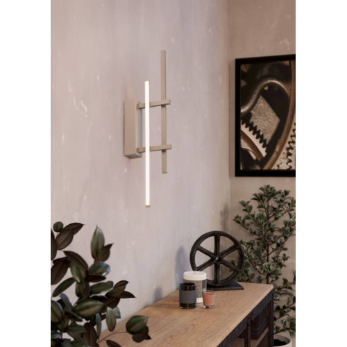 Настенный светильник Eglo Trepiliano 902142 Настенный светильник Eglo Trepiliano 902142