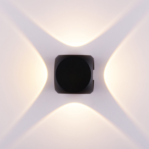 Настенный светильник Elektrostandard 1504 TECHNO LED CUBE черный 4690389147739