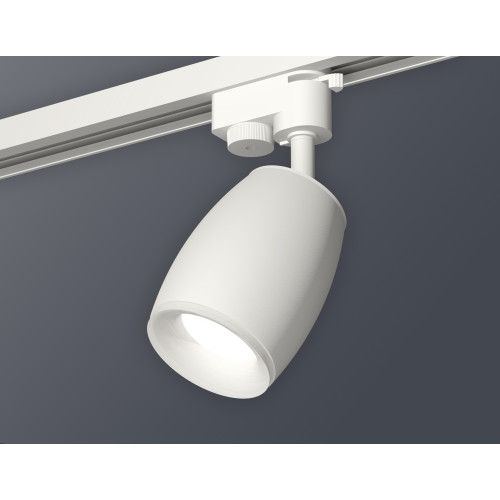 Трековый однофазный светильник Ambrella Light Track System XT1122005 (A2520, C1122, N7165)