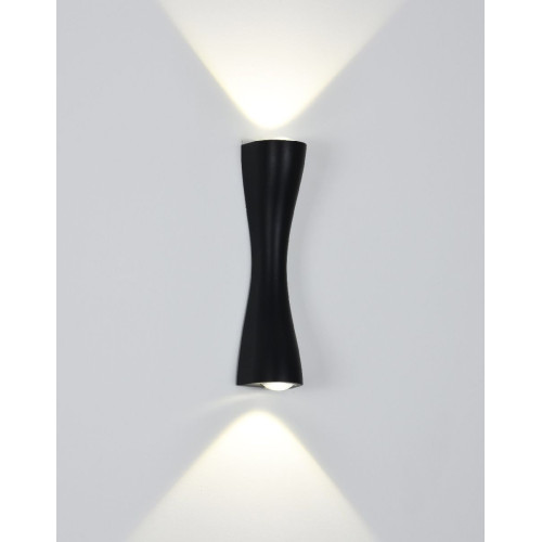 Настенный светильник Arte Lamp Zaurak A2697AP-10BK