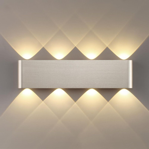 Настенный светильник Odeon Light Hightech Magnum 7106/8WL
