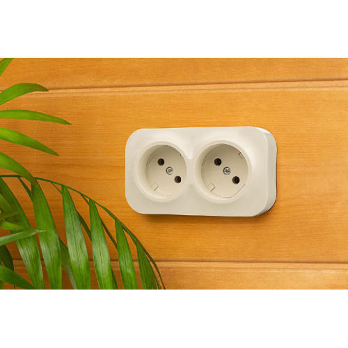 Розеточный блок двойной б/з Legrand Quteo 782261