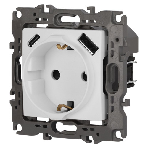 Розетка со шторками с USB type-A+C Эра 12-4108-01М Б0067711