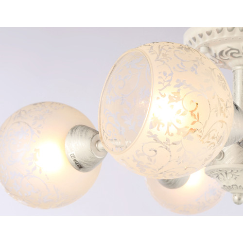Потолочная люстра Ambrella Light Traditional TR3062
