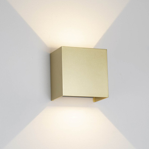 Настенный светильник Mantra Davos 9225 Настенный светильник Mantra Davos 9225