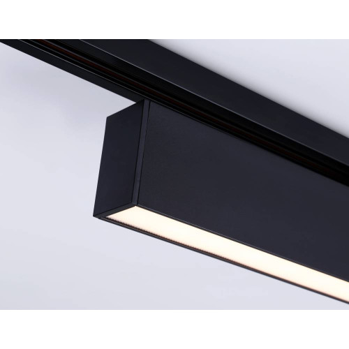 Трековый однофазный светильник Ambrella Light Track System GL6775