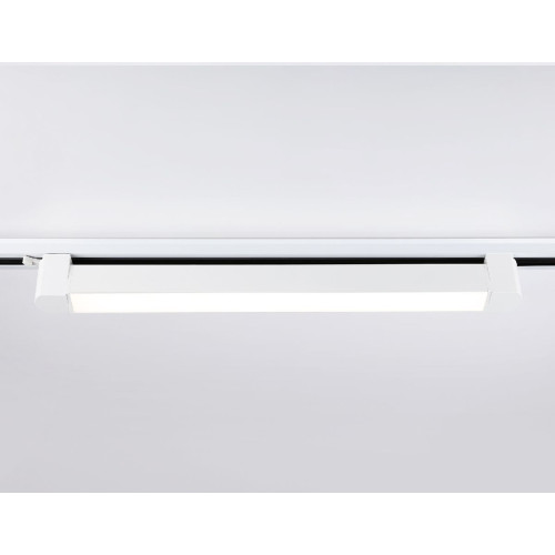 Трековый однофазный светильник Ambrella Light Track system GL6736