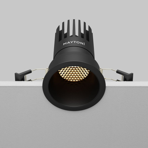 Встраиваемый светильник Maytoni Dip DL118-15W-2.7K-B
