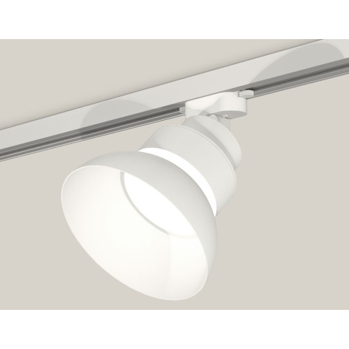 Трековый светильник Ambrella Light Track system (A2524, A2105, C8101, N8140) XT8101200