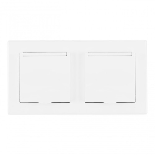 Розетка двойная (двухпостовая) с/з и шторками Arte Milano SET06-2-41-1x2 white