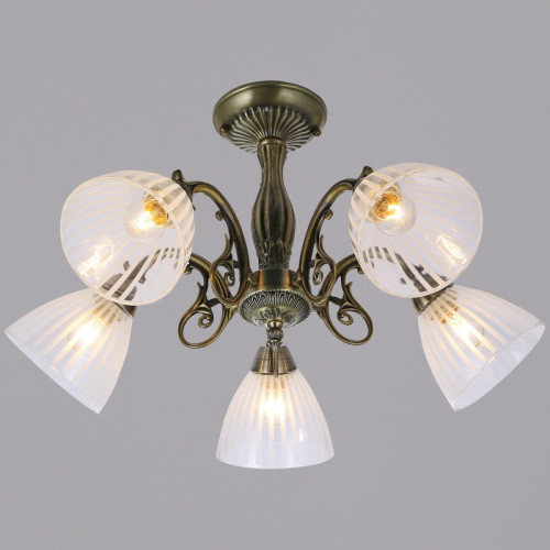 Люстра на штанге Reluce 72447-0.3-05 Люстра на штанге Reluce 72447-0.3-05