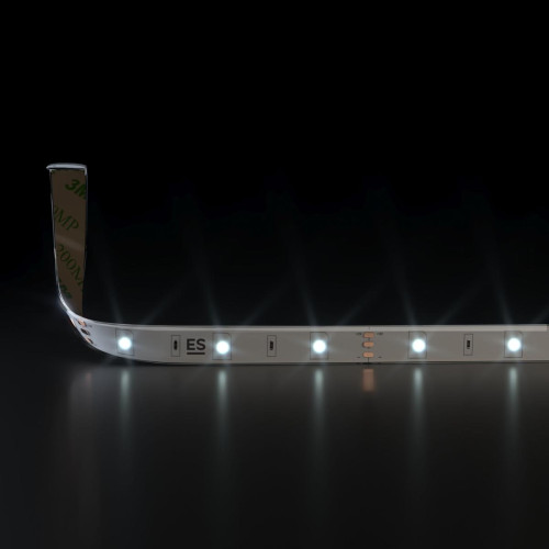 Светодиодная влагозащищенная лента Elektrostandard 7,2W/m 30LED/m 5050SMD дневной белый 5M 4690389154904 a050584