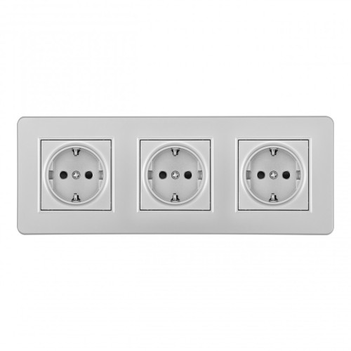 Розетка тройная (трехпостовая) с/з и шторками Arte Milano SET16-3-40-1x3 silver