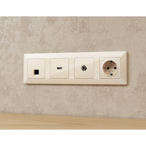 Комплект механизма компьютерной розетки RJ-45 экранированной с автоматической защитной шторкой Alfa Бежевый глянец Quant Ambrella Volt MA312005 (AP3120, VM185)