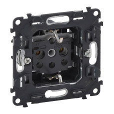 Розетка Legrand Valena Мех In Matic 16A 250V с/з винтовой зажим 753025