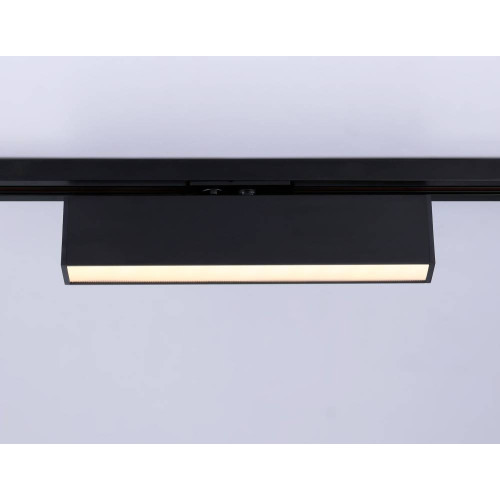Трековый однофазный светильник Ambrella Light Track System GL6765