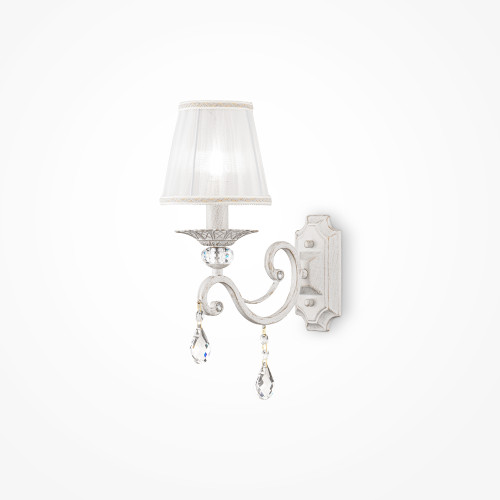Потолочная люстра Maytoni Facet MOD094CL-04CH