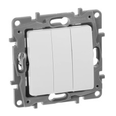 Выключатель трехклавишный Legrand Etika 10A 250V белый 672213