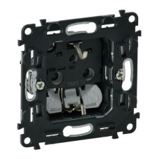 Розетка Legrand Valena Мех In Matic 16A 250V с/з безвинтовой зажим 753021