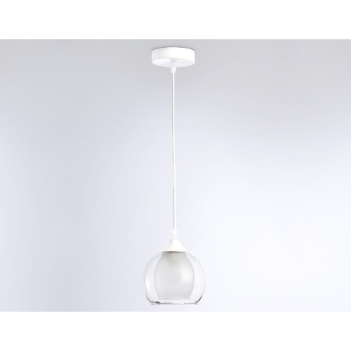 Подвесной светильник Ambrella Light Traditional TR3538
