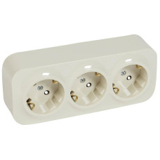 Розетка 3х2К+З Legrand Quteo 16A 250V с/з со шторками слоновая кость 782248