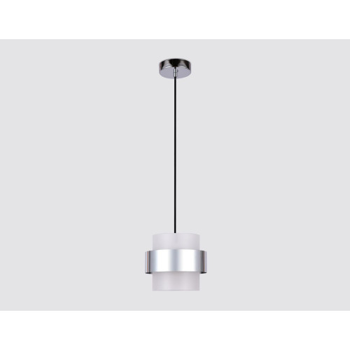Подвесной светильник Ambrella Light Traditional TR3644
