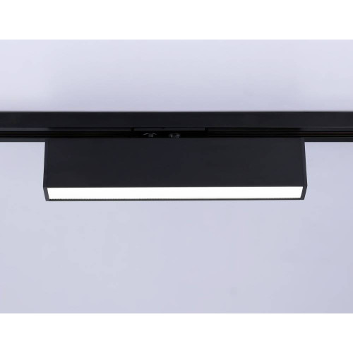 Трековый однофазный светильник Ambrella Light Track System GL6767