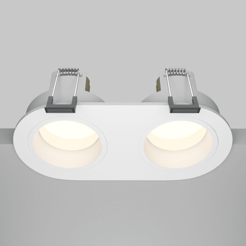 Встраиваемый светильник Maytoni Technical Share DL126-02-GU10-W