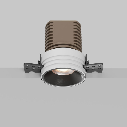 Встраиваемый светильник Maytoni Technical Mini DL059-7W3K-TRS-B