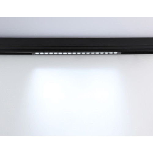 Трековый магнитный светильник Ambrella Light Magnetic 220V GL1314