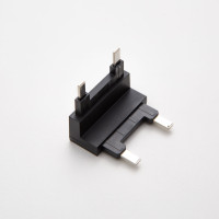Коннектор Yeelight Pro P20 для магнитного трека, вертикальный, черный YLP101-B