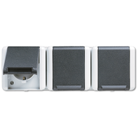 Розетка Schuko трехместная Jung 8230W