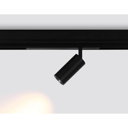 Трековый магнитный светильник Ambrella Light Magnetic 220V GL1212