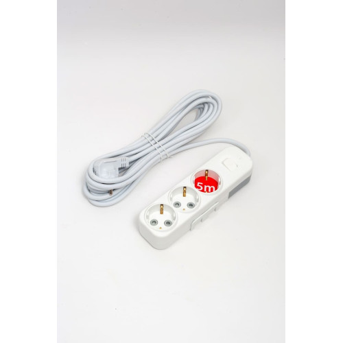 Удлинитель с/з 3вх с защитными шторками с включателем ELBI Myra 527-010205-312