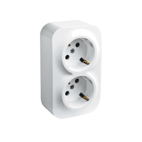 Розеточный блок двойной с/з со шторками Legrand Quteo 782237
