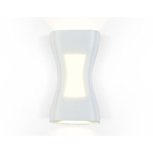 Уличный настенный светильни Ambrella Light Garden ST4527