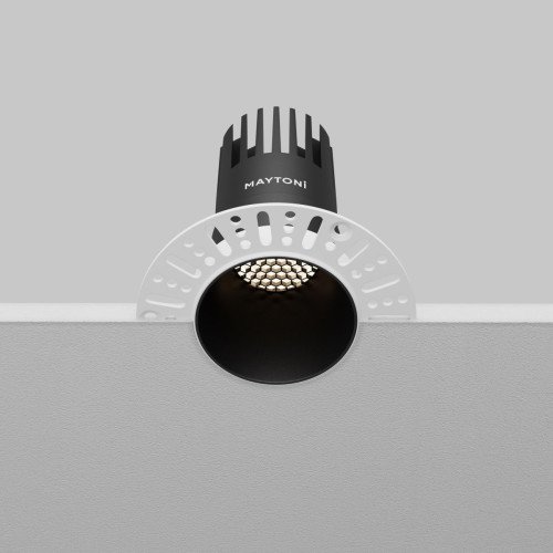 Встраиваемый светильник Maytoni Dip DL120-10W-4K-TRS-B