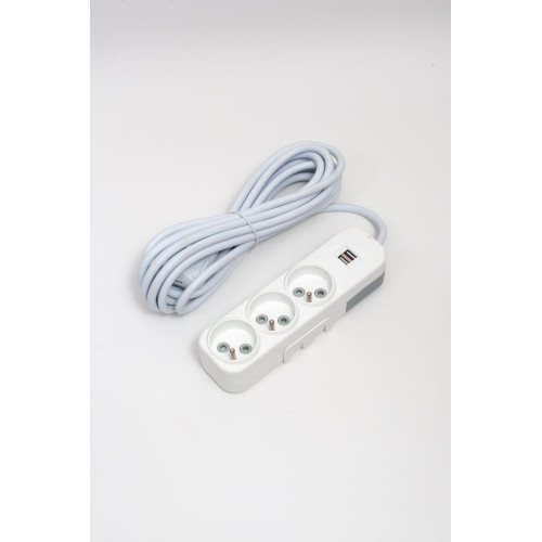 Удлинитель 3вх с защитными шторками USB UPS ELBI Myra 527-010205-326
