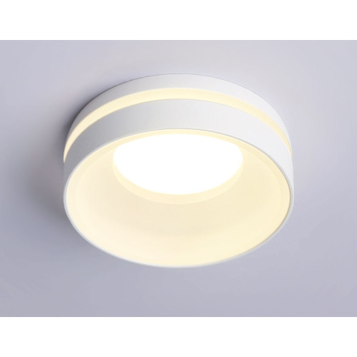 Встраиваемый светильник Ambrella Light Acrylic Frost TN3305