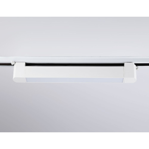 Трековый однофазный светильник Ambrella Light Track system GL6730