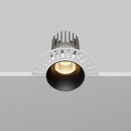 Встраиваемый светильник Maytoni Technical Dip DL124-10W-3K-TRS-B