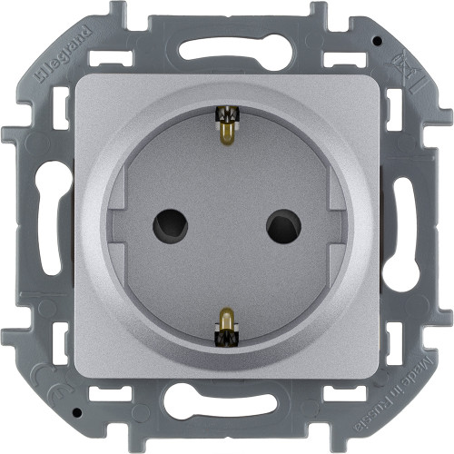 Розетка с/з со шторками Legrand Inspiria 673732
