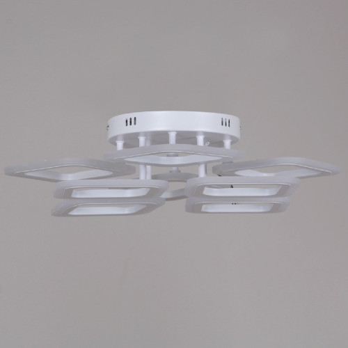 Потолочная люстра Reluce 05104-0.3-4+4 WH