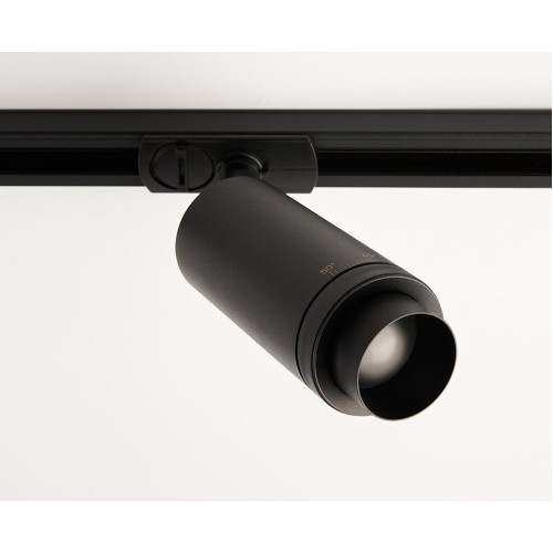 Трековый светильник Italline IT02-021 black 3000K