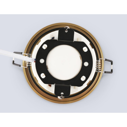 Встраиваемый светильник Ambrella Light Techno Spot Standard Tech TN51818