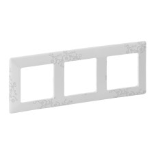 Рамка 3-постовая Legrand Valena Life Эл Грей белый 754123