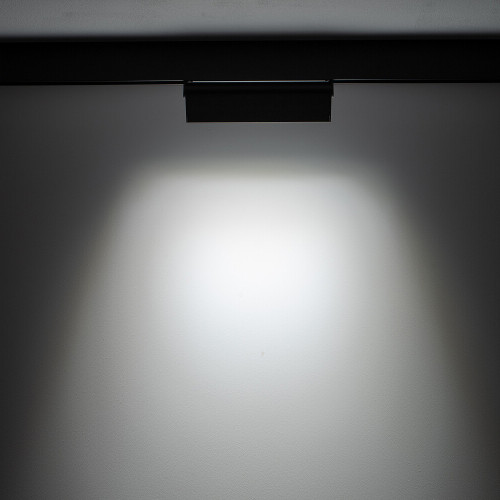 Трековый магнитный светильник Nowodvorski Focus Led Black 10646